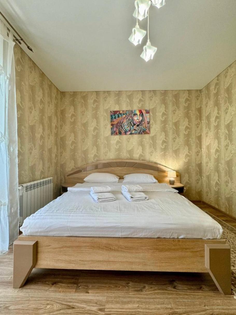 Apartpoltava Новий Будинок, В Самому Центрі 2-Окремі Кімнати, Панорамний Балкон Bagian luar foto