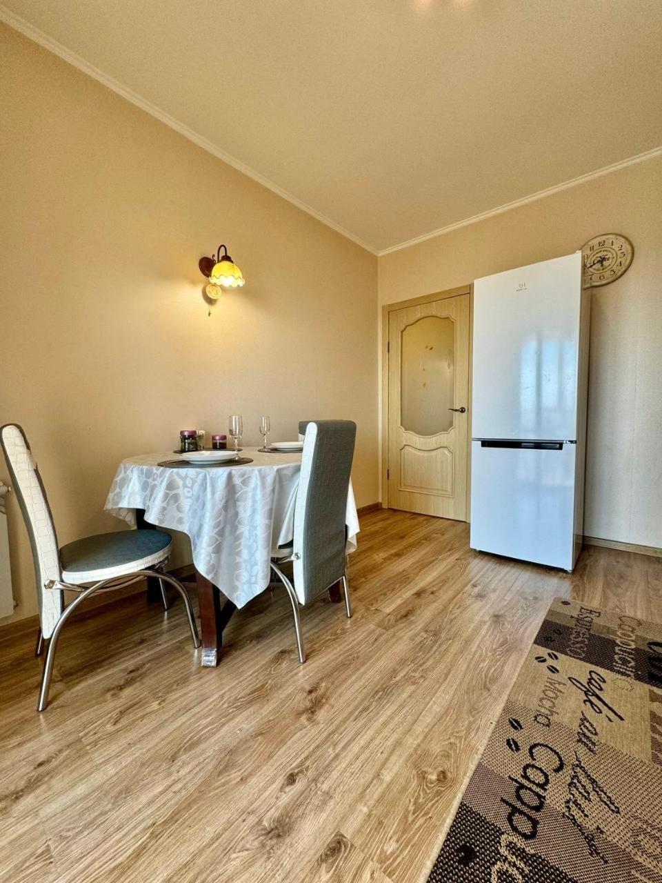 Apartpoltava Новий Будинок, В Самому Центрі 2-Окремі Кімнати, Панорамний Балкон Bagian luar foto